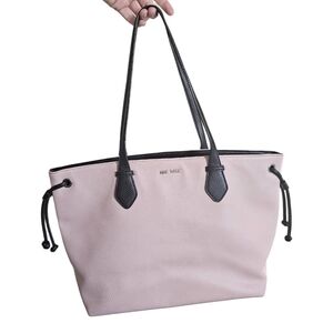 Nine West pink and black shoulder bag.
